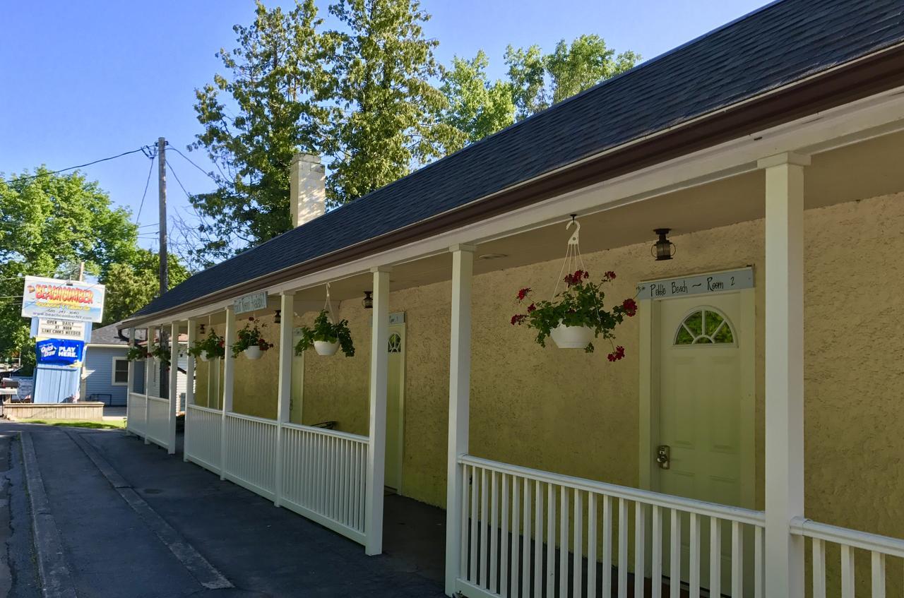 Beachcomber Inn Conesus Экстерьер фото