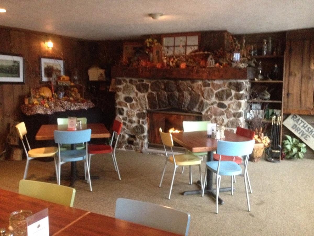 Beachcomber Inn Conesus Экстерьер фото